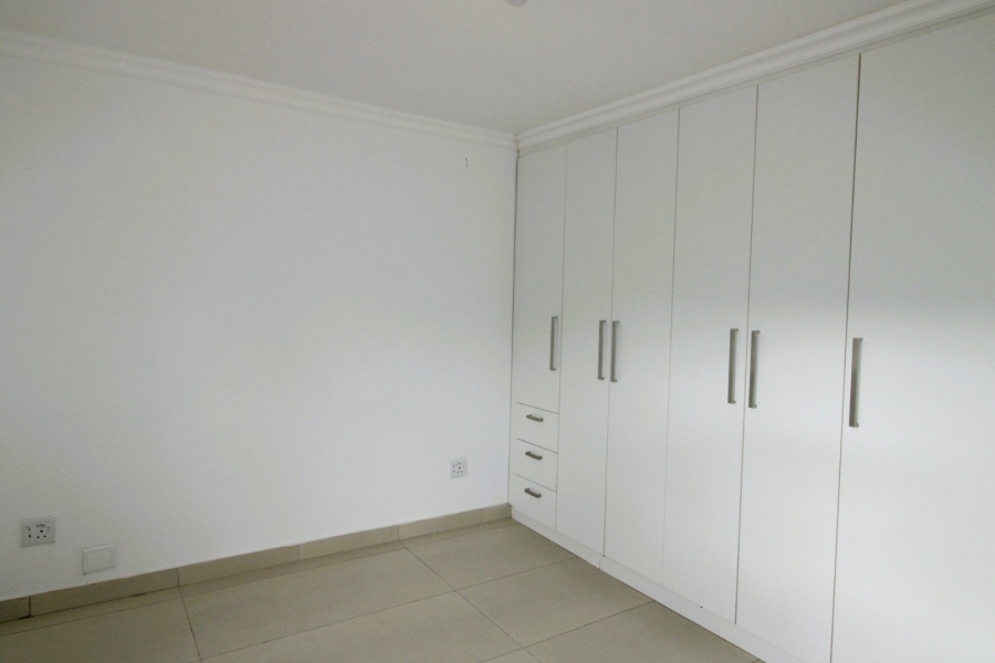 5 Bedroom Property for Sale in Gonubie North Eastern Cape